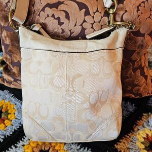 RARE 2006 Vintage Coach Y2K Bleeker Crossbody Bucket Bag Purse